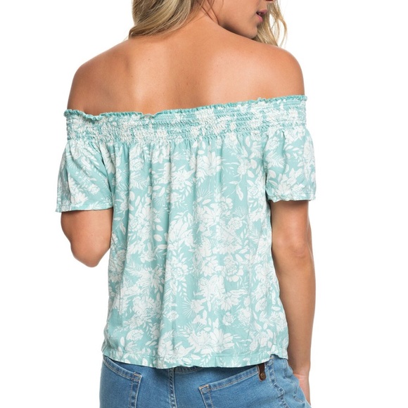 💦🌼ROXY TOP🌼💦 - Picture 4 of 8